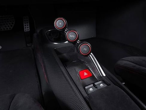 Used 2019 Ferrari 488 Pista Coupe RWD image 52