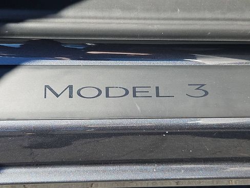 Used 2023 Tesla Model 3 Standard Range RWD image 26