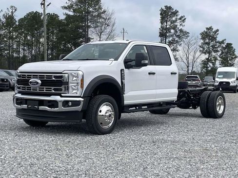 New 2026 Ford F450 XLT w/ XLT Value Package image 12