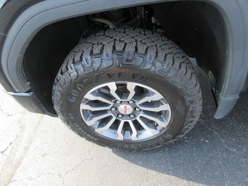 Certified 2020 GMC Sierra 1500 AT4 w/ AT4 Premium Package AWD/4WD image 16