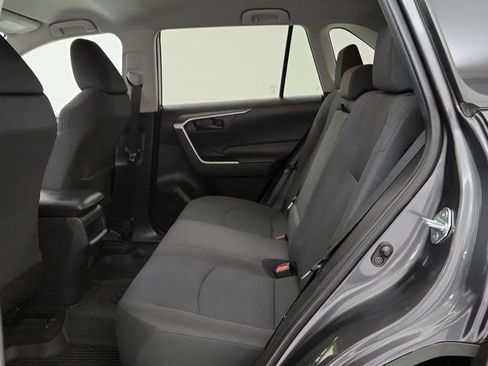 Certified 2021 Toyota RAV4 LE FWD image 21