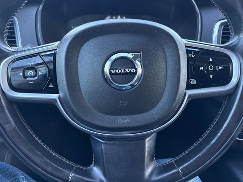 Used 2018 Volvo XC90 T5 Momentum w/ Convenience Package AWD/4WD image 44