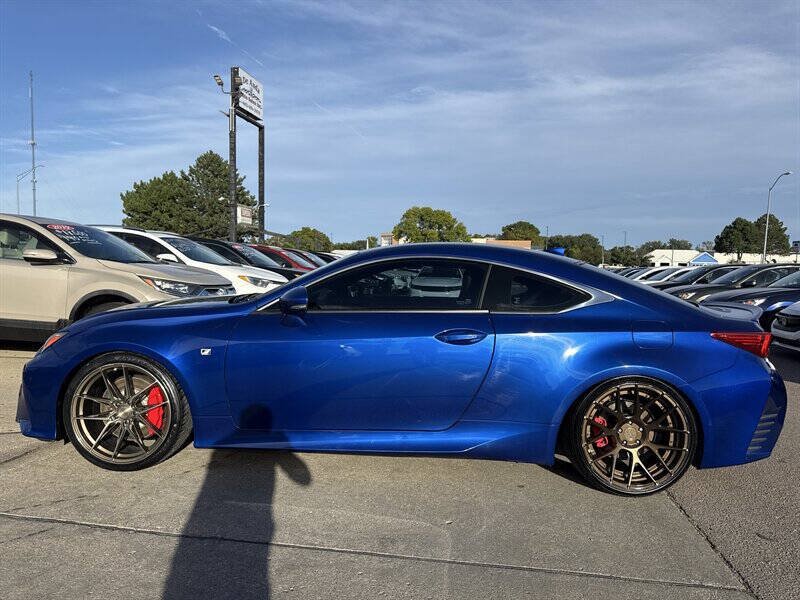 Used 2016 Lexus RC 200t RWD image 3