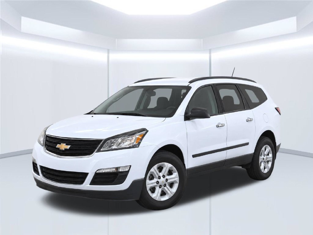 Used 2017 Chevrolet Traverse LS FWD image 2