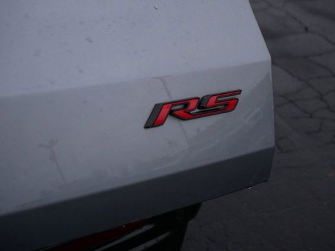 Certified 2024 Chevrolet Traverse RS w/ LPO, Floor Liner Package image 9