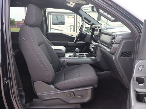 Used 2025 Ford F150 XLT w/ Equipment Group 302A MID AWD/4WD image 13