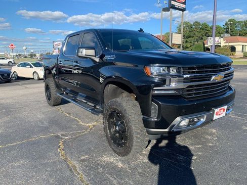 Used 2022 Chevrolet Silverado 1500 High Country image 5