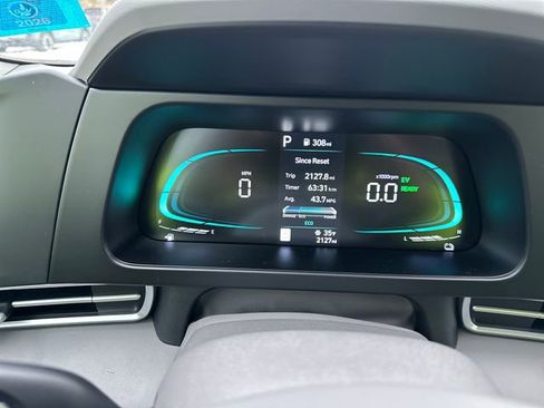 Certified 2025 Hyundai Elantra Blue image 14