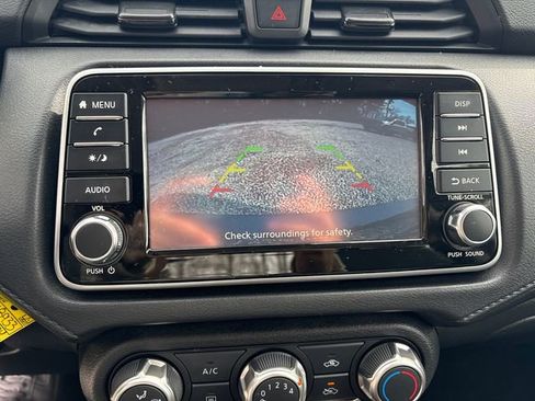 Used 2024 Nissan Versa S w/ S Plus Package image 25