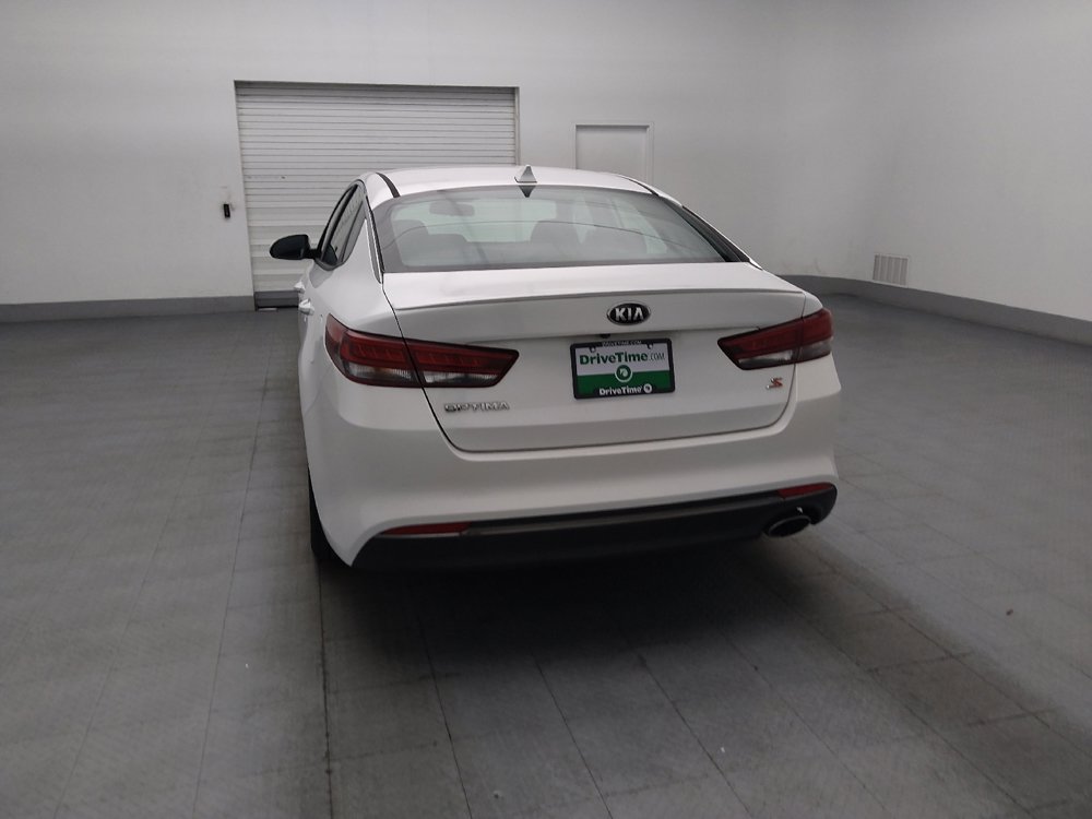 Used 2018 Kia Optima S FWD image 6