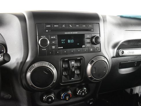 Used 2017 Jeep Wrangler Unlimited Sport w/ Quick Order Package 24S image 28