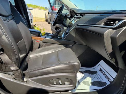 Used 2015 Cadillac XTS Luxury image 21