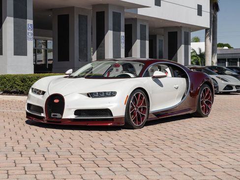 Used 2021 Bugatti Chiron image 33