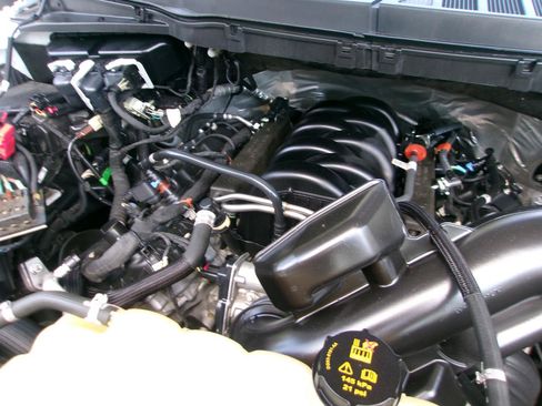 Used 2021 Ford F150 XL w/ XL Power Equipment Group AWD/4WD image 19