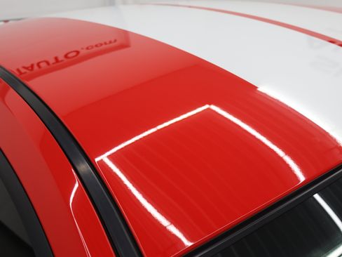 Used 2011 Ford Mustang Shelby GT500 RWD image 4
