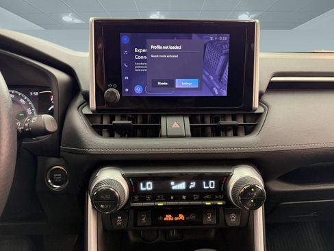 Used 2023 Toyota RAV4 XLE w/ Convenience Package FWD image 16