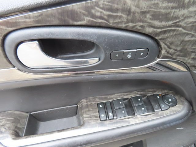 Used 2013 Buick Enclave Leather AWD/4WD image 19