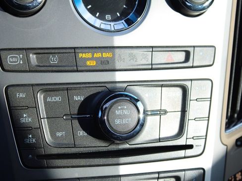 Used 2011 Cadillac CTS Premium image 32