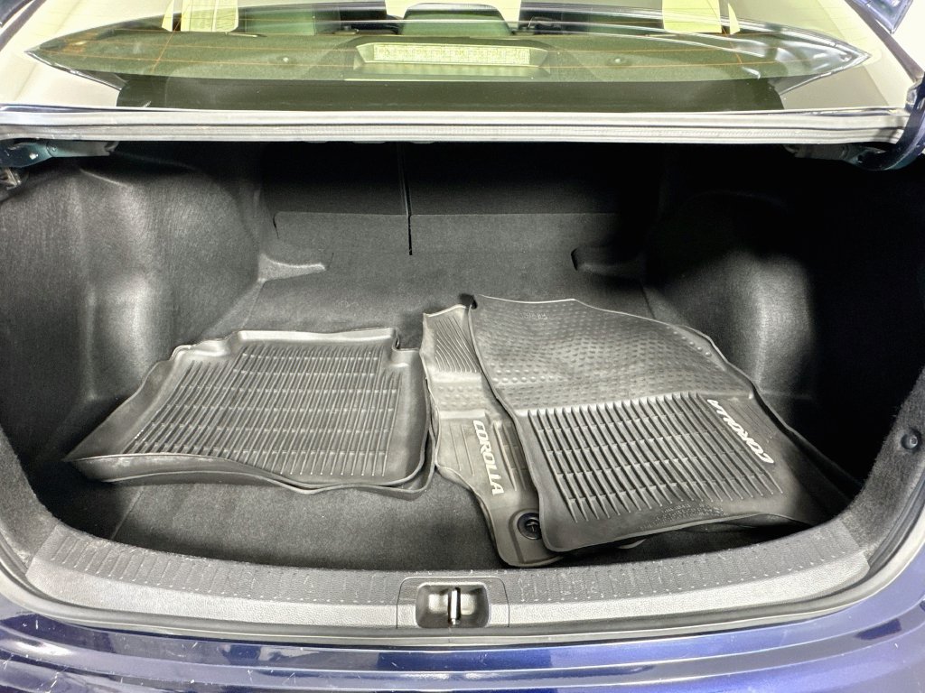 Used 2024 Toyota Corolla LE FWD image 26