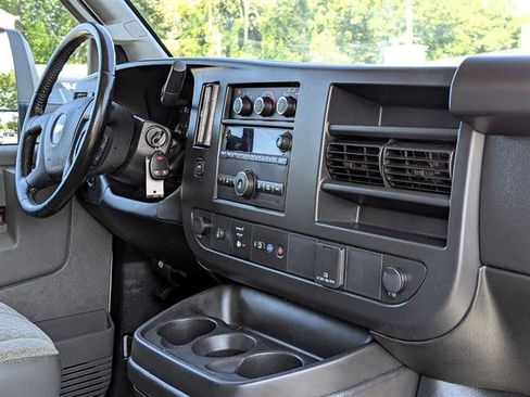 Used 2023 Chevrolet Express 3500 w/ Power Convenience Package RWD image 38