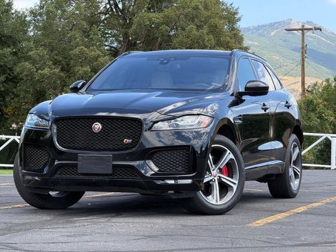 Used 2018 Jaguar F-PACE S AWD/4WD image 9