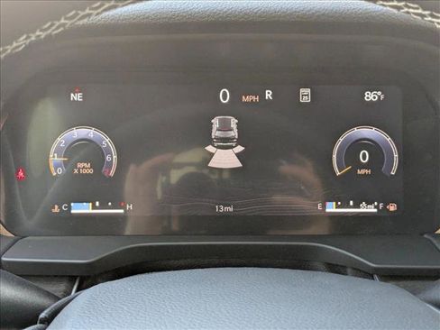 New 2026 Jeep Grand Cherokee Limited RWD image 11