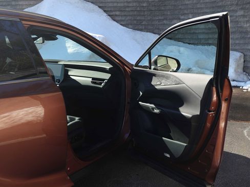 Used 2025 Lexus RX 350 AWD w/ Convenience Package image 15