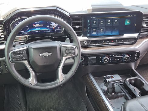 Used 2024 Chevrolet Silverado 1500 LT Trail Boss w/ Protection Package AWD/4WD image 26