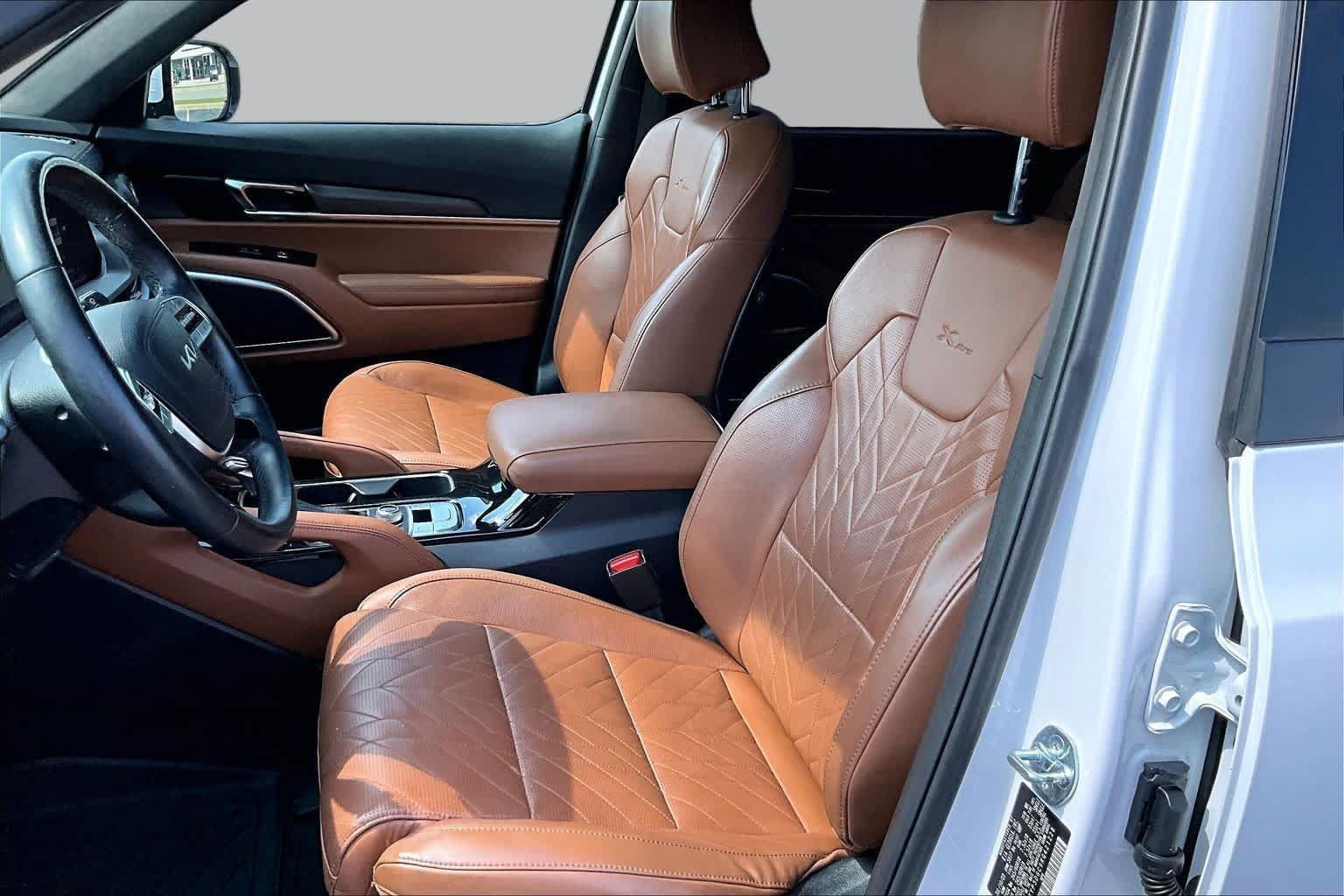 Used 2024 Kia Telluride SX Prestige X-Pro AWD/4WD image 8
