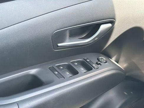 Used 2023 Hyundai Tucson SEL w/ Winter Package AWD/4WD image 9