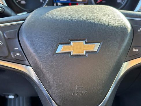 Used 2024 Chevrolet Equinox LS w/ LS Convenience Package image 19