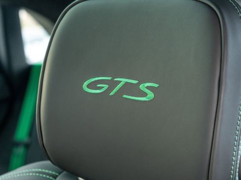 Certified 2025 Porsche Macan GTS image 24