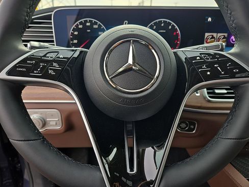New 2026 Mercedes-Benz GLE 450 4MATIC image 25