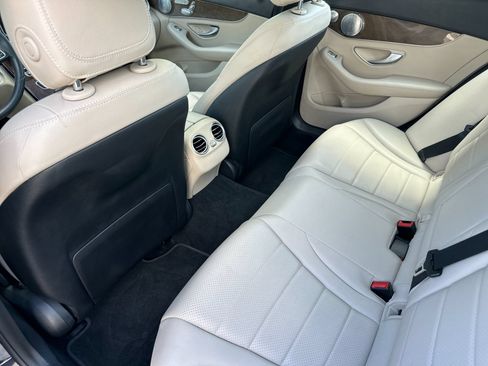Used 2018 Mercedes-Benz C 300 Sedan image 12