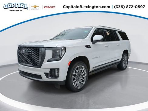 Used 2023 GMC Yukon XL Denali Ultimate image 1