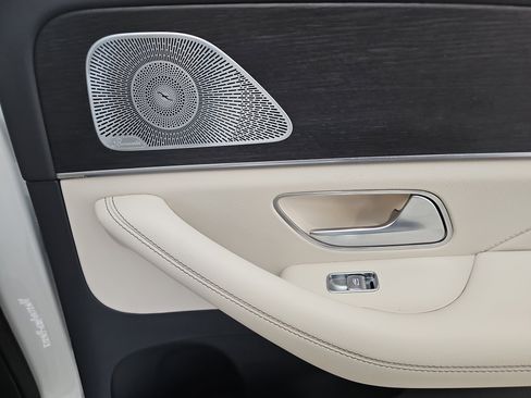 Certified 2020 Mercedes-Benz GLE 350 4MATIC image 31