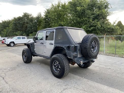 Used 2013 Jeep Wrangler Unlimited Rubicon w/ Connectivity Group image 4