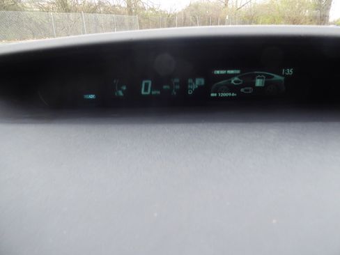 Used 2012 Toyota Prius Two image 14