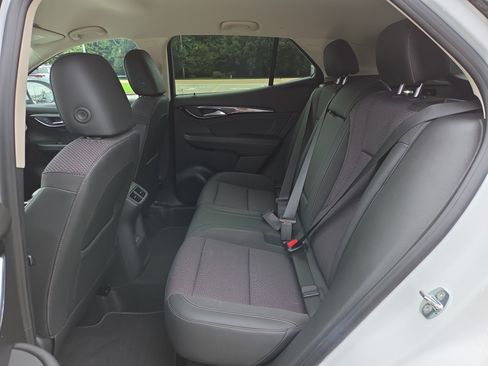 Used 2023 Buick Envision Preferred w/ Premium Seat Package AWD/4WD image 11