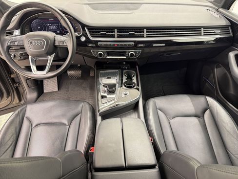Used 2019 Audi Q7 3.0T Prestige w/ Prestige Package image 16