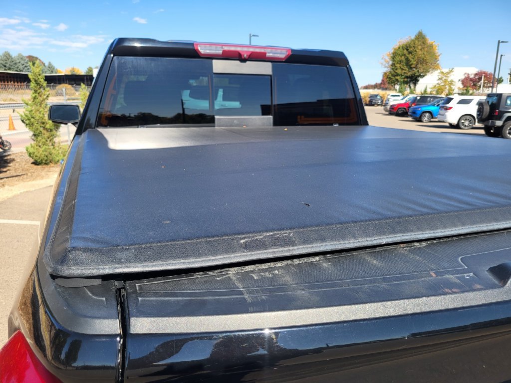 Used 2023 Chevrolet Silverado 1500 High Country w/ High Country Premium Package AWD/4WD image 32