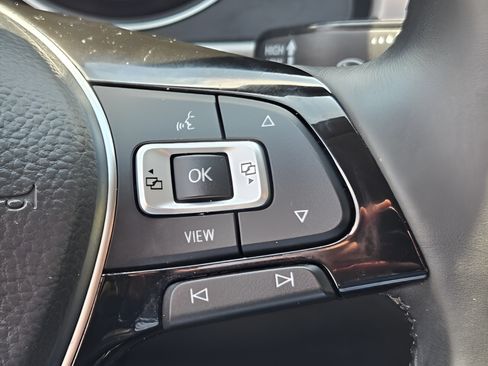 Used 2019 Volkswagen Atlas SE FWD image 23