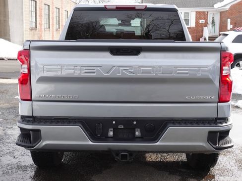 Used 2023 Chevrolet Silverado 1500 Custom image 8