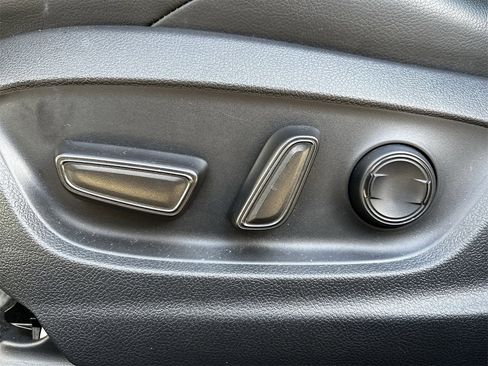 Used 2023 Toyota Corolla XSE image 23