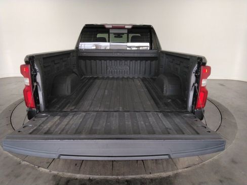 Used 2019 Chevrolet Silverado 1500 High Country image 8