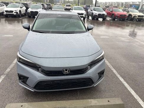 Used 2024 Honda Civic Touring image 9
