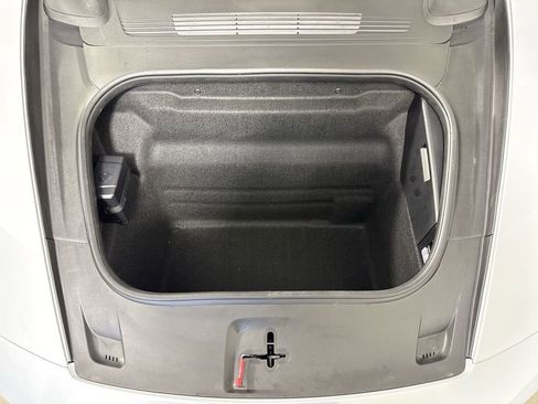 New 2026 Porsche 911 Carrera 4S image 21