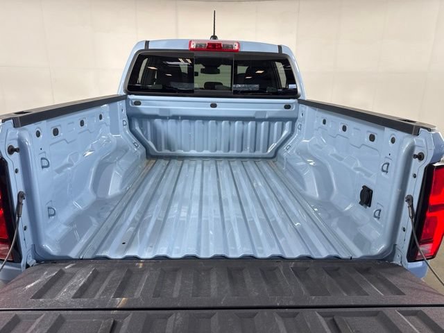 New 2025 Chevrolet Colorado Z71 w/ Technology Package AWD/4WD image 32