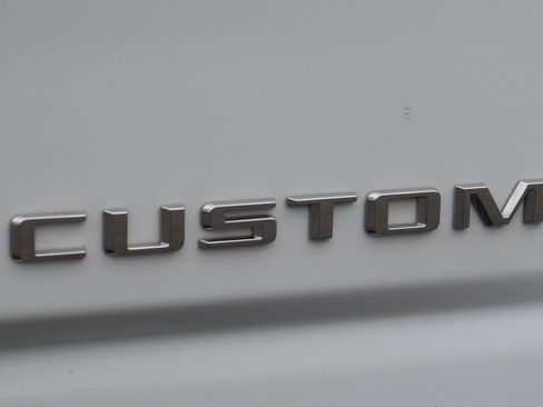 Used 2022 Chevrolet Silverado 2500 Custom w/ Custom Value Package image 49