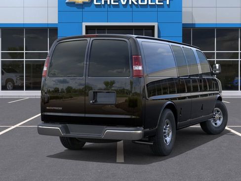 New 2026 Chevrolet Express 2500 w/ Driver Convenience Package RWD image 4